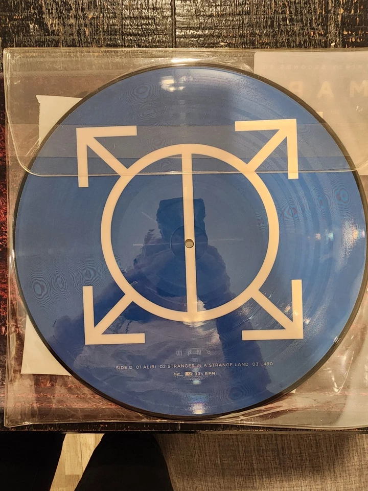 30 Seconds To Mars: 2009 This Is War New 2 LP Special Edition Picture Disc Vinyl - Image 3 of 4