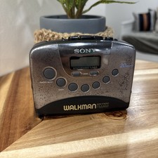 Sony Walkman WM-FX251 FM/AM Cassette Tape Player Works New Belt