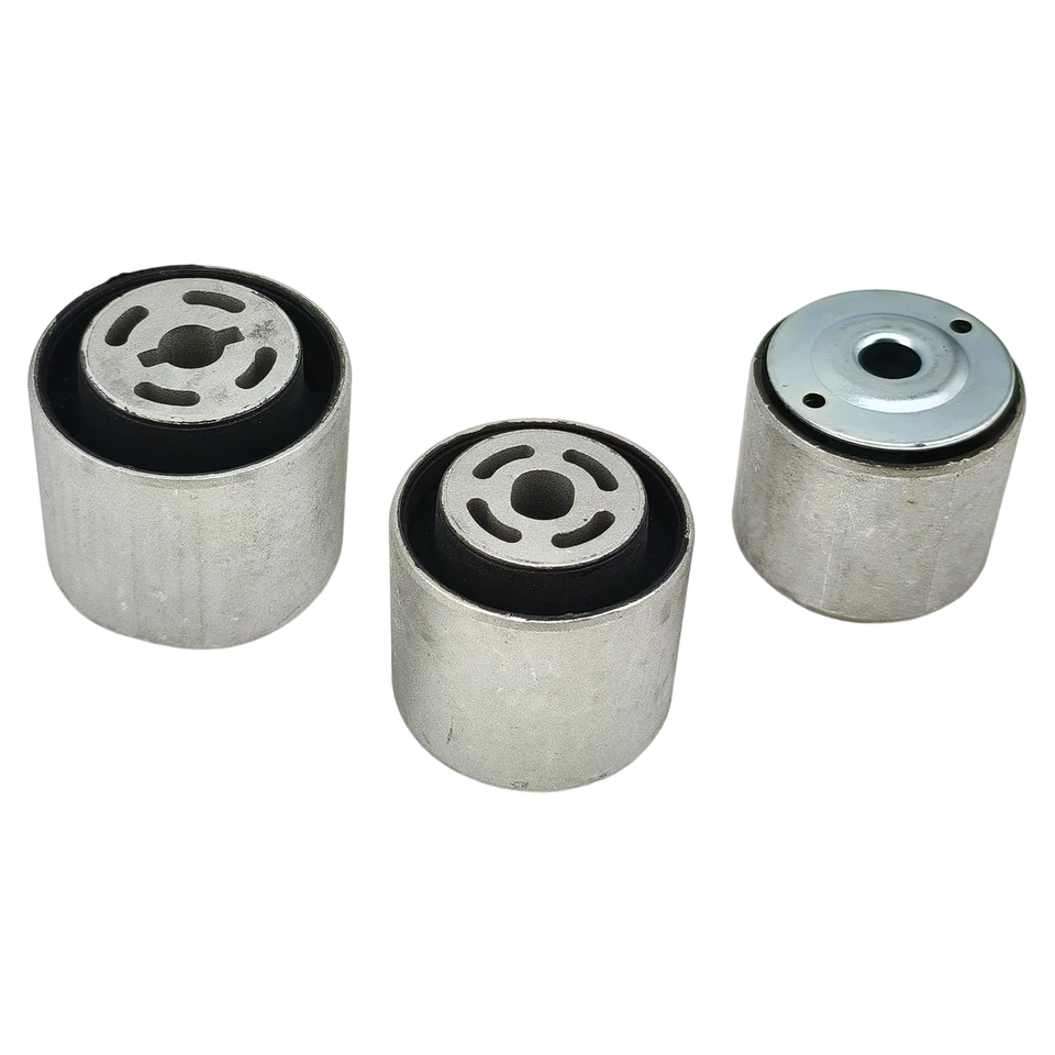 New Front Axle Isolator Bushing Set For 11-19 Jeep Grand Cherokee Dodge Durango Foto 3 de 4