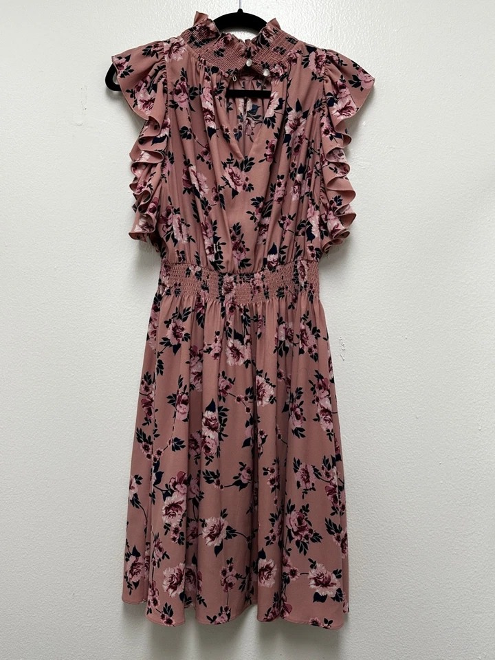 Kate Spade 女式鸡尾酒礼服浪漫褶皱花卉草原玫瑰飘动 M 码 — 第 3/4 张图片