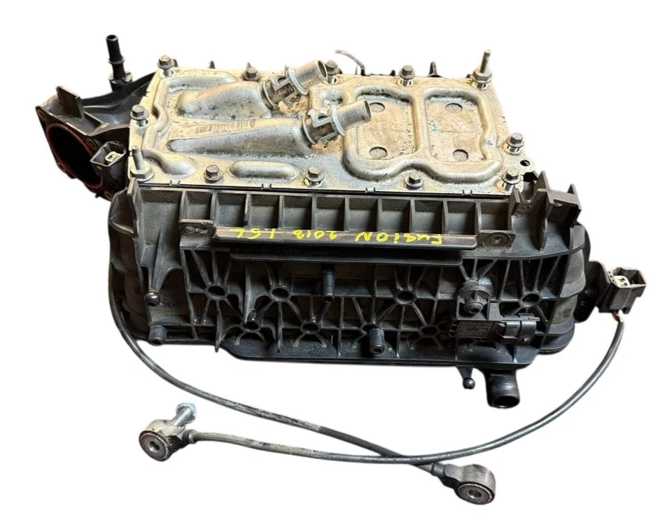 2018-2020 FORD FUSION 1,5L  AIR INTAKE MANIFOLD  DS7G9L440BD  OEM - Image 4 of 4