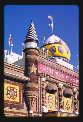 Mitchell South Dakota Corn Palace 1987 exterior flags dome star tower