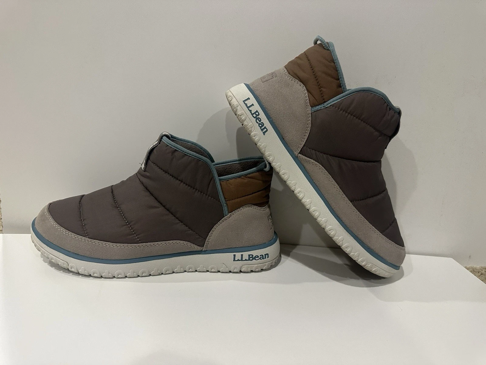 LL Bean Womens 10 Insulated Camp Boots Slip On Brown Puffer Winter Shoes