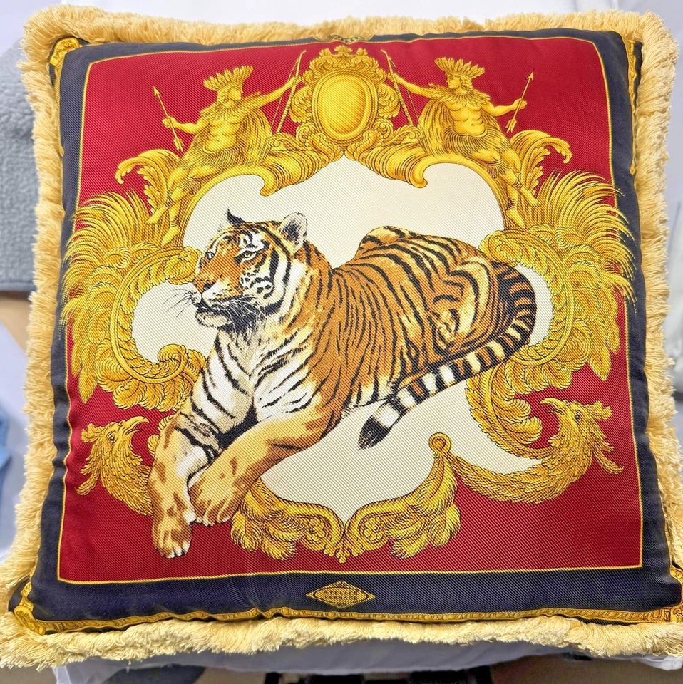 *AUTHENTIC* Atelier Versace Tigris Double Face Tiger Throw Pillow Cushion Fringe - Image 3 of 4