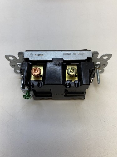 Lutron CA-4PS-BR Claro 15A Interruttore a 4 vie, Marrone - Foto 4 di 5