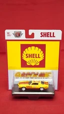 M2 MACHINES AUTO-DRIVERS R110 24-18 SHELL GASOLINE - 1970 CHEVROLET CAMARO Z/28