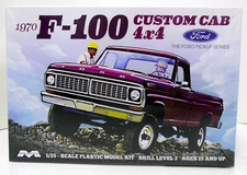 Moebius Models 1970 Ford F-100 Custom Cab 4 x 4 Pickup Truck Kit Sealed
