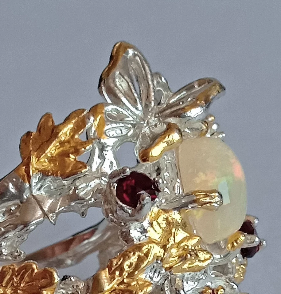 ANELLO IN ARG. STER. 925 RODIATO E DORATO CON OPALE DI WELO E GRANATI NATURALI - Immagine 4 di 4