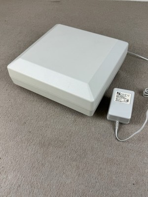 VTG Advent AV009SUB Subwoofer 120volt/60Hz/150watts w/ Speakers Computer