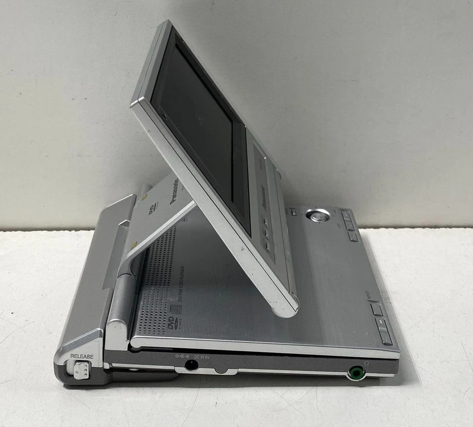 Panasonic DVD-LV50 Silver Portable DVD Player AC Adapter - Image 4 of 4