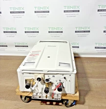 Rinnai V53DeP Outdoor Tankless Water Heater 120k BTU Propane Gas (B-28 #1029)