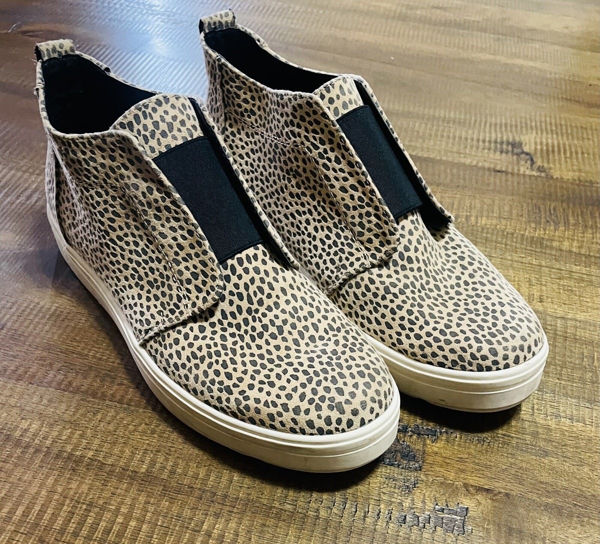Universal Thread Lillian Leopard Slip On Shoes Women's Size 10