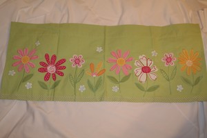 Pottery Barn Kids Daisy Garden Window Valance Curtain Green