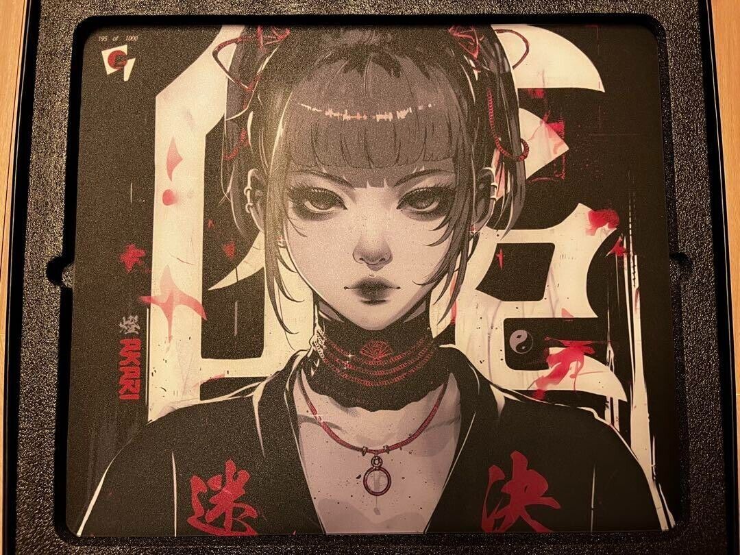 ✨美品✨GLSSWRKS Akari Glass Mousepad Akari Glass Mousepad | Speed Glass Mousepad | GLSSWRKS.gg