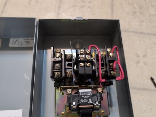 JOSLYN CLARK SYLVANIA LCL20A0040-277V LIGHTING CONTACTOR 600VAC 20A COIL 24VDC - Picture 6 of 15