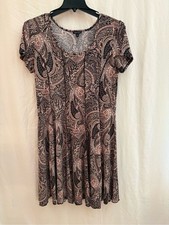 Sami & Jo Blush + Black Paisley Short Sleeve Swing Dress XL EUC