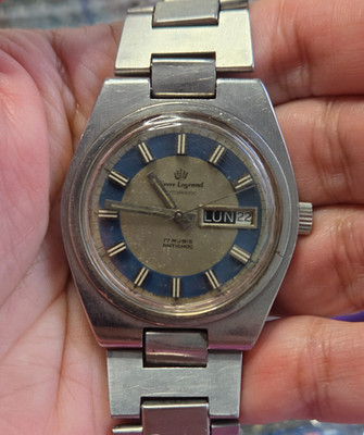 Amazing 1977S Pierre Legrand Automatic Swiss Watch Vintage Antichoc 17 Rubis
