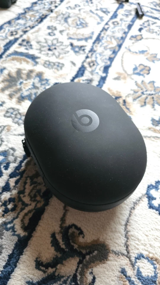 Beats  Studio³ Wireless Kopfhörer Skyline Collection + Original Ersatz-Ohrpolste, Foto 2 von 5
