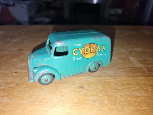 VINTAGE DINKY #454 TROJAN VAN 'CYDRAX'