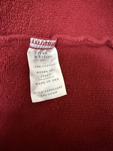 Frank & Eileen Felpa Eileen Triple Fleece con bottoni Rosso - Small Nuova senza etichette - Foto 7 di 8
