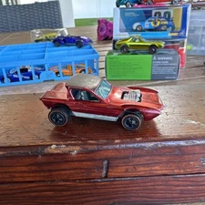 Hot Wheels Python - Red - Vintage 1968 HK Redline