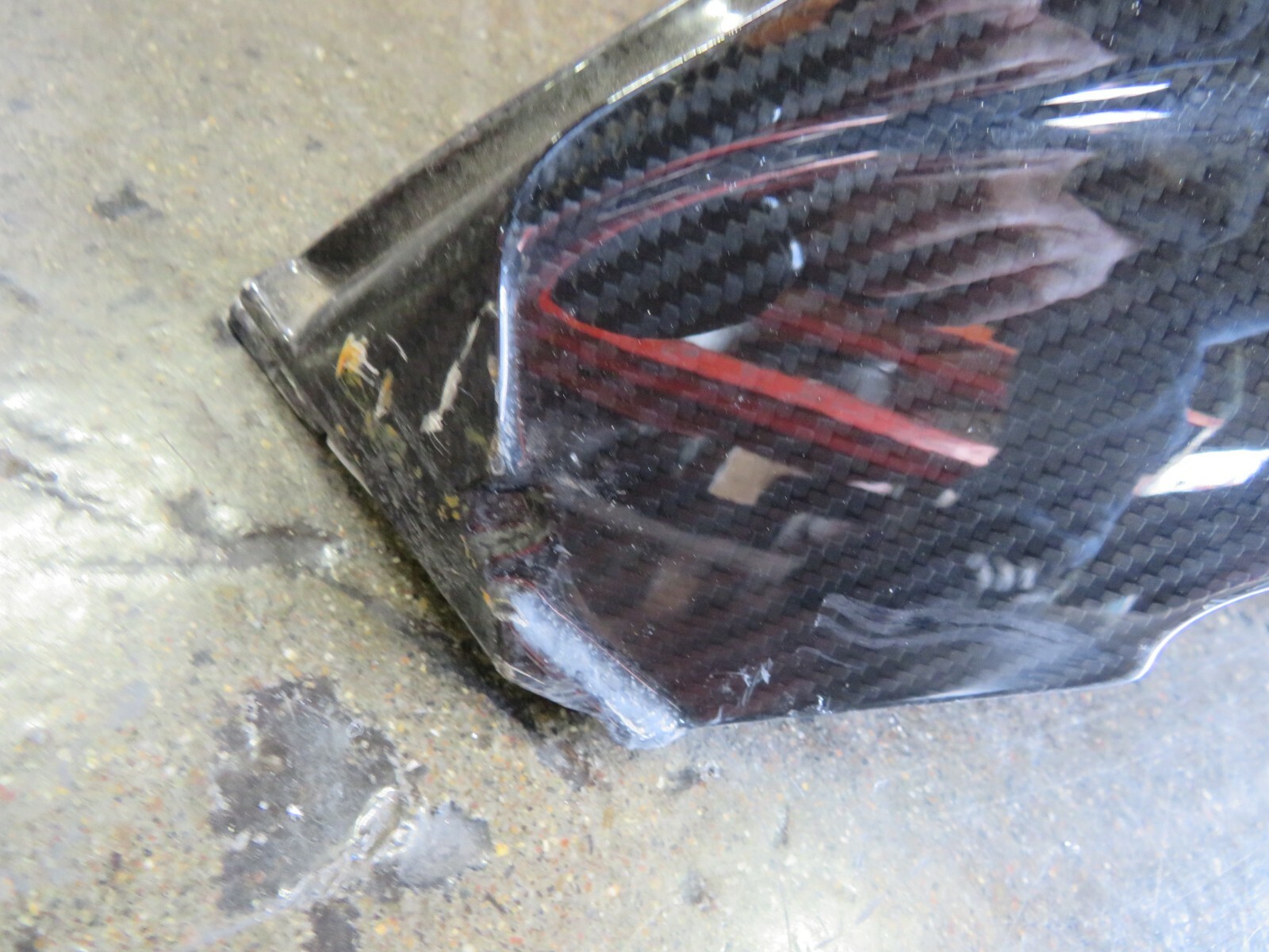 Mclaren 600LT, Rear Bumper, Upper Section, Carbon Fiber, Used, Dmg, 13AB475RP