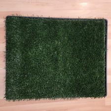DOG INDOOR TURF GRASS W/ PLASTIC 20 X 25 INCH TRAY, REMOVEABLE DRAW TO EMPTY PEE