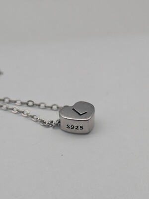 Personalisierte Sterling Silber 925 Valentinstag Herz Charm Buchstabe ''L'' Halskette 18''