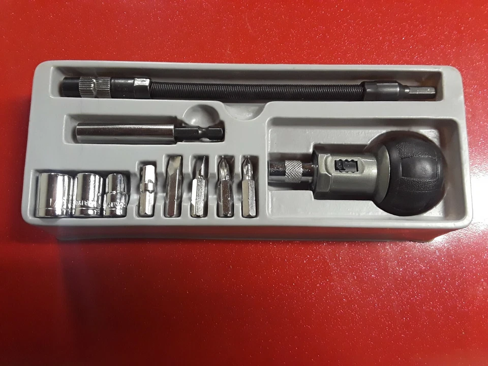 Star Case Flexible Screwdriver Set New Open Box 1989 - Image 3 of 3