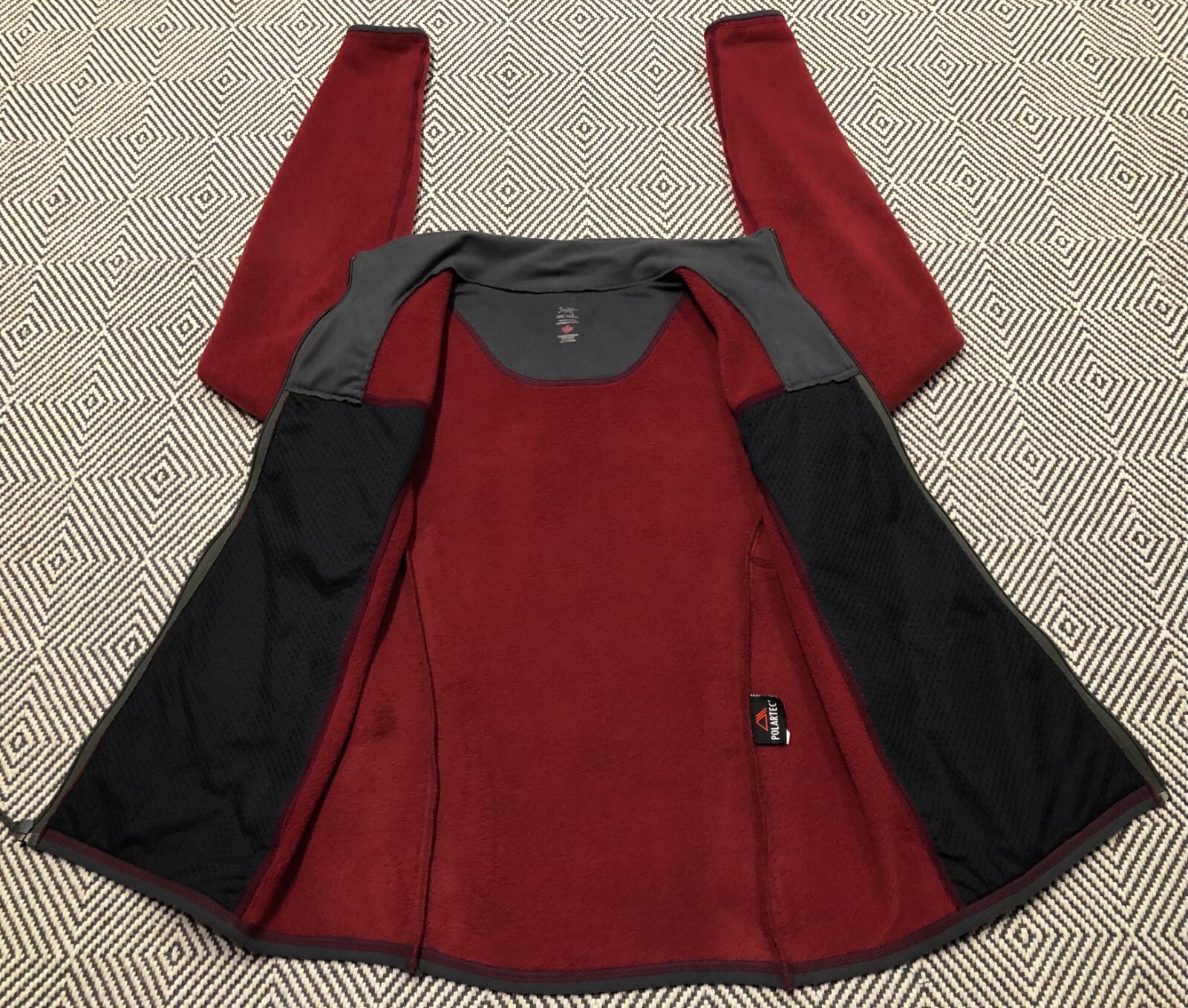 ARC'TERYX COVERT CARDIGAN ROSSO GIACCA POLARTEC PILE DONNA S MADE IN CANADA