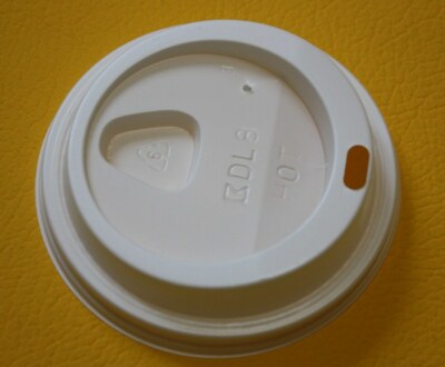 100 Kaffeebecherdeckel für Hartpapierbecher 0,2 + 0,3 l to go Kaffeebecher