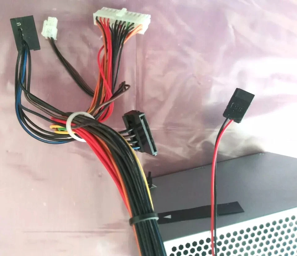 759045-001 HP ENVY 750 Series 300W Model: D11-300N1A Power Supply 759763-001 - Image 3 of 4