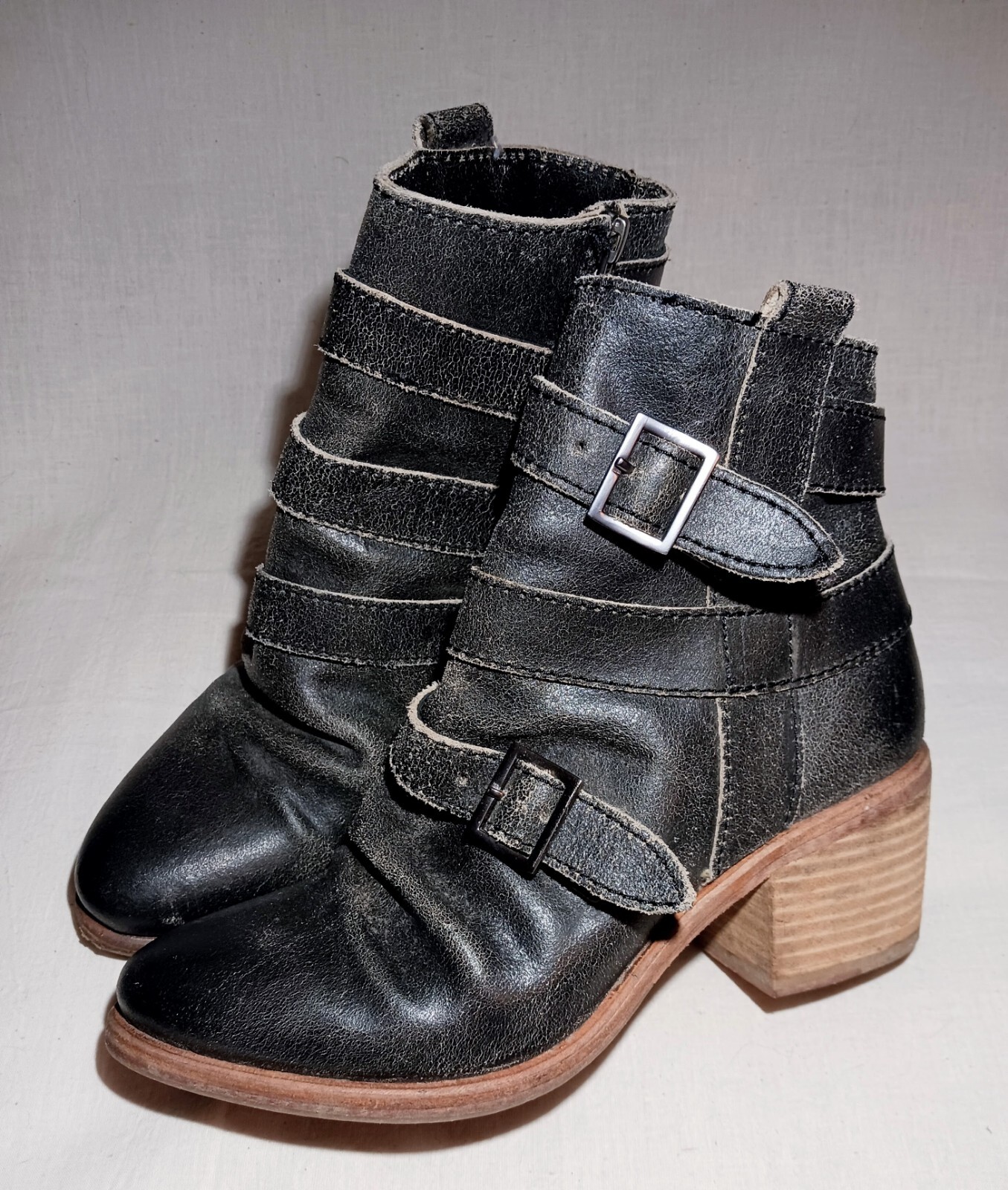 KDB Kelsi Dagger Brooklyn Moto Ankle Boot Wm 7.5 … - image 4