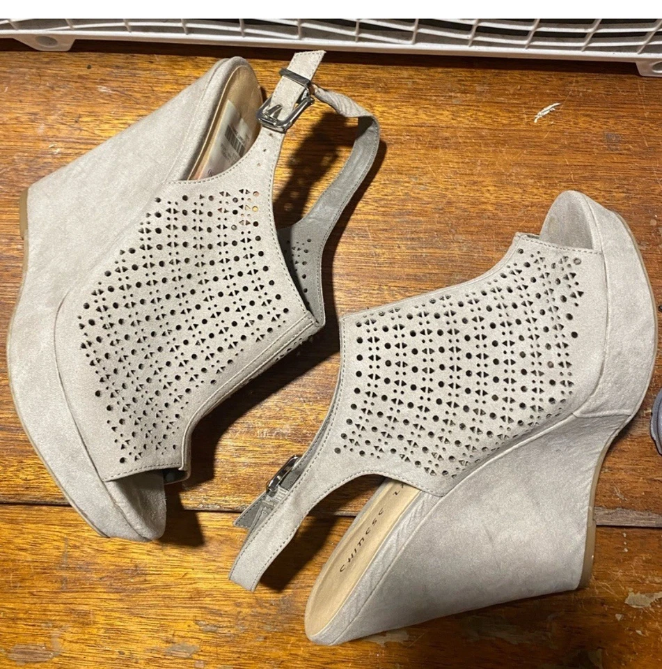 Sandalias de cuña chinas para mujer talla 8 Foto 3 de 4