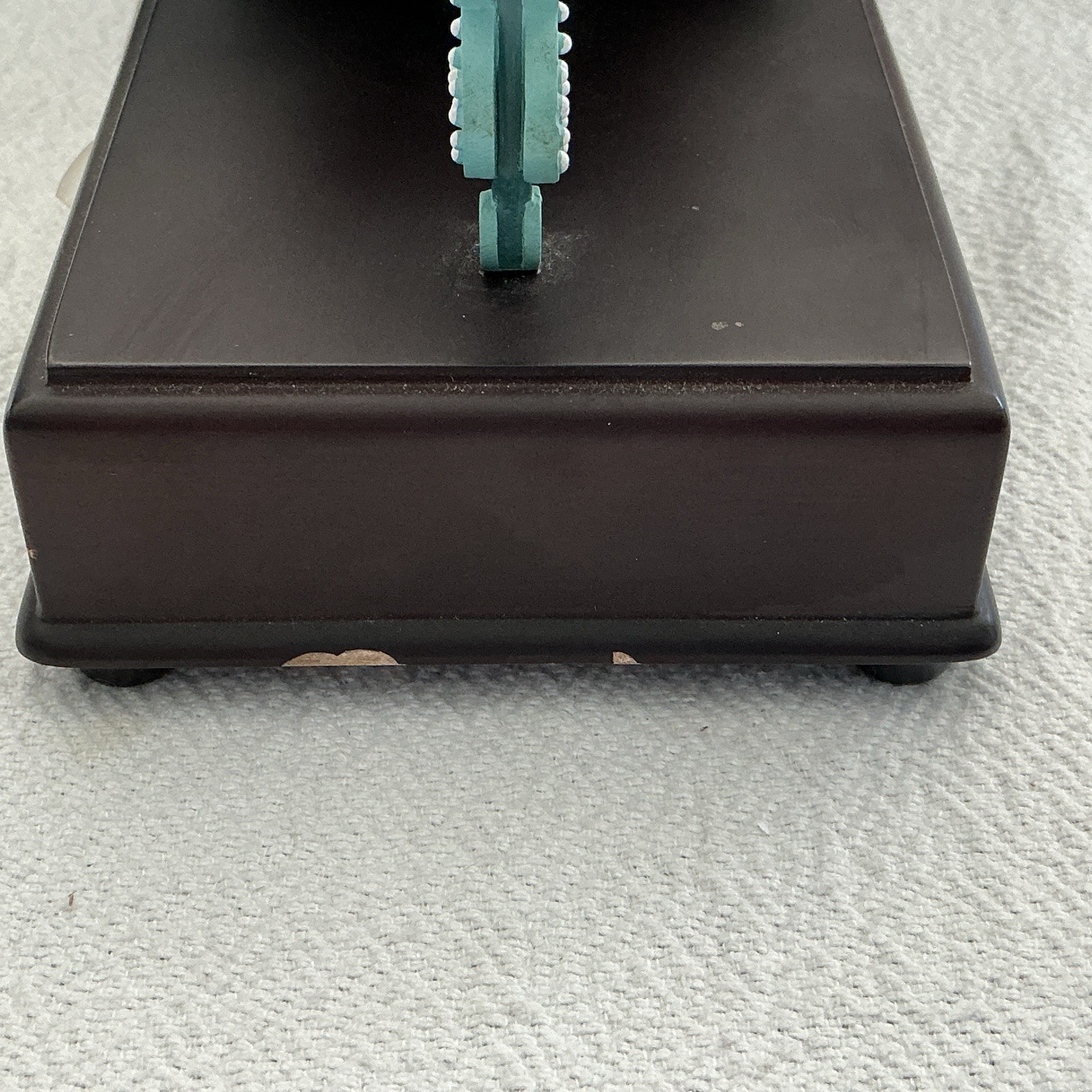 WDCC Disneyland Main Street Electrical Parade Cinderella’s Coach w/Lightbulb