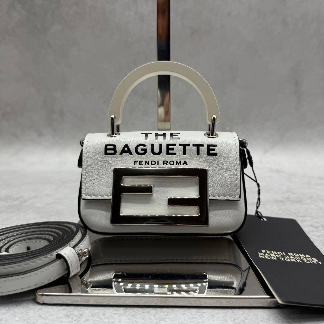【hiro3317】FENDI 財布 FENDI ✖️MARC JACOBS FENDI x Marc Jacobs Nano Baguette Bag White Leather 2WAY Mini