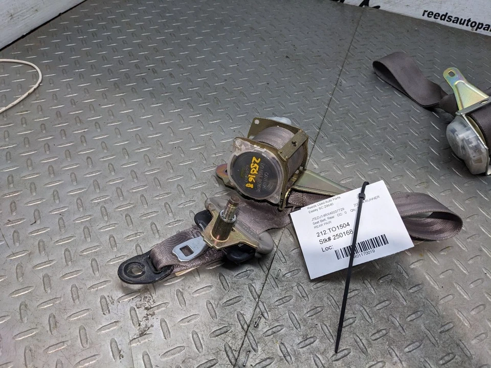 Toyota 4runner 2004 OEM trasero segunda fila cinturón de seguridad lateral retráctil 1170019 Foto 2 de 4