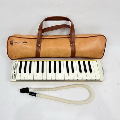 Suzuki Melodion A-32 Musical Instrument Case Piano Keyboard Suzuki Melodion A-32 Musical Instrument Case Piano Keyboard
