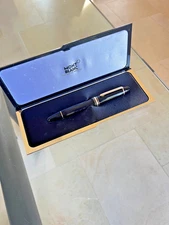 Late 80's Montblanc Meisterstück 149 Fountain pen -  - "F" 18K Nib - Excellent
