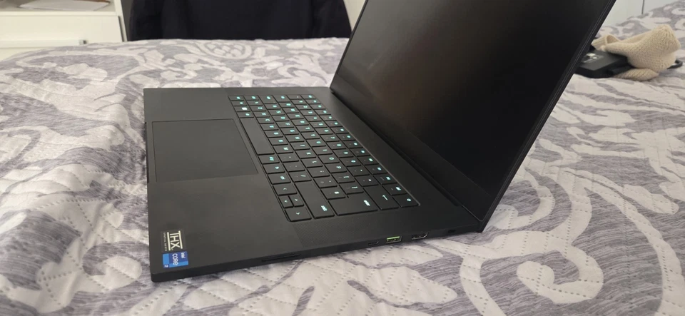 Razer Blade 15 Advanced (2022) I7-12800H, RTX 3070Ti, 16 GB, 1 TB, QHD 240 Hz - Immagine 3 di 4