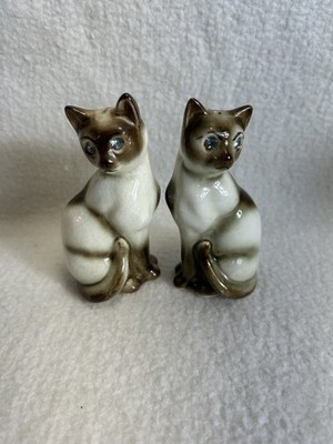 Vtg Victoria Ceramics Siamese Cat Salt & Pepper Shakers Diamond Eye Mid Century