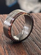 Mens Damascus Steel Ring 9mm Wide Whiskey Brown Resin Outer lay edge