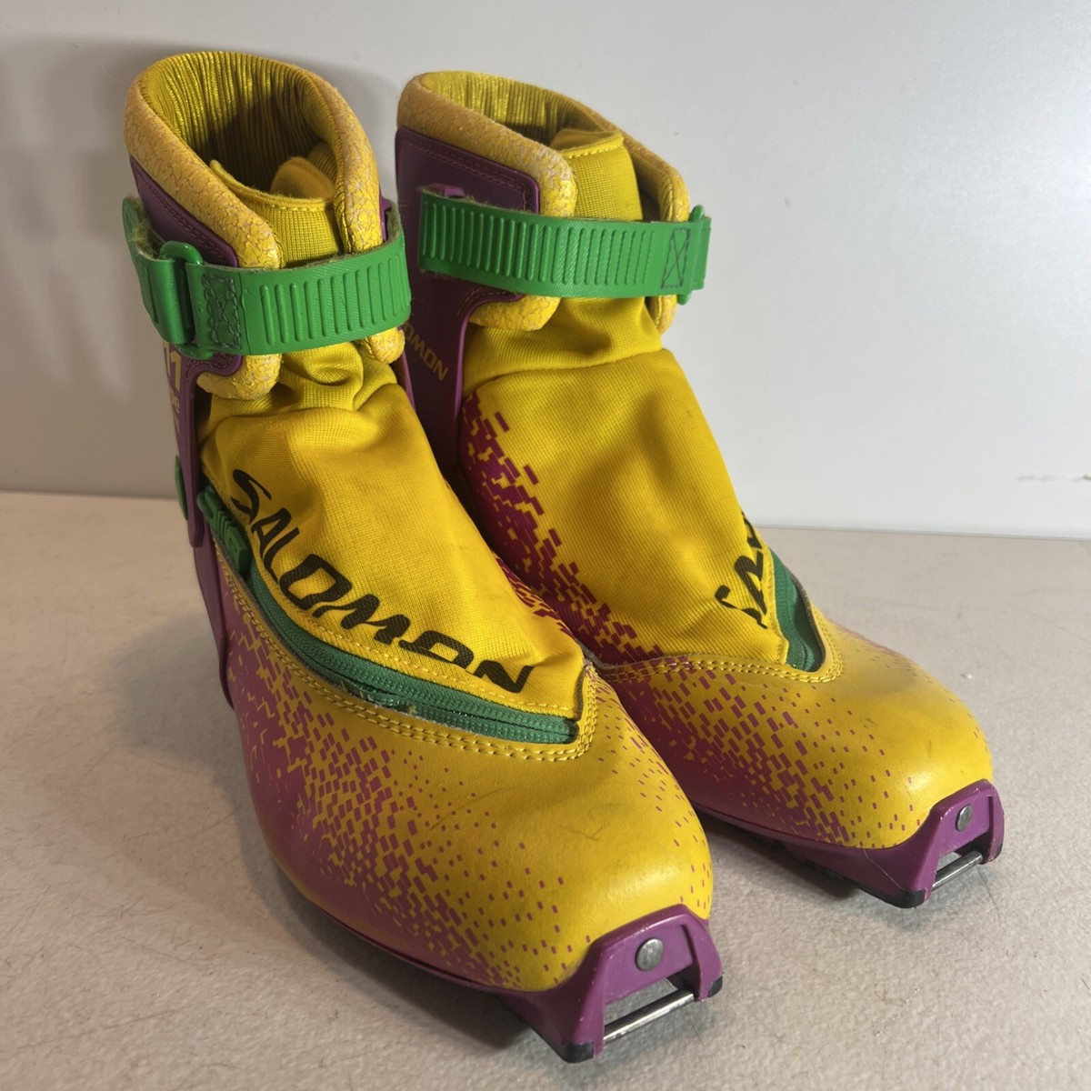 Cross Country Ski Boots SALOMON 911 Equipe Skate SNS Profil Mens