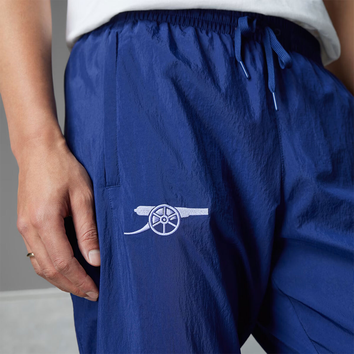 Adidas FC ARSENAL ORIGINALS TRACK PANTS IS6500 Scarlet
