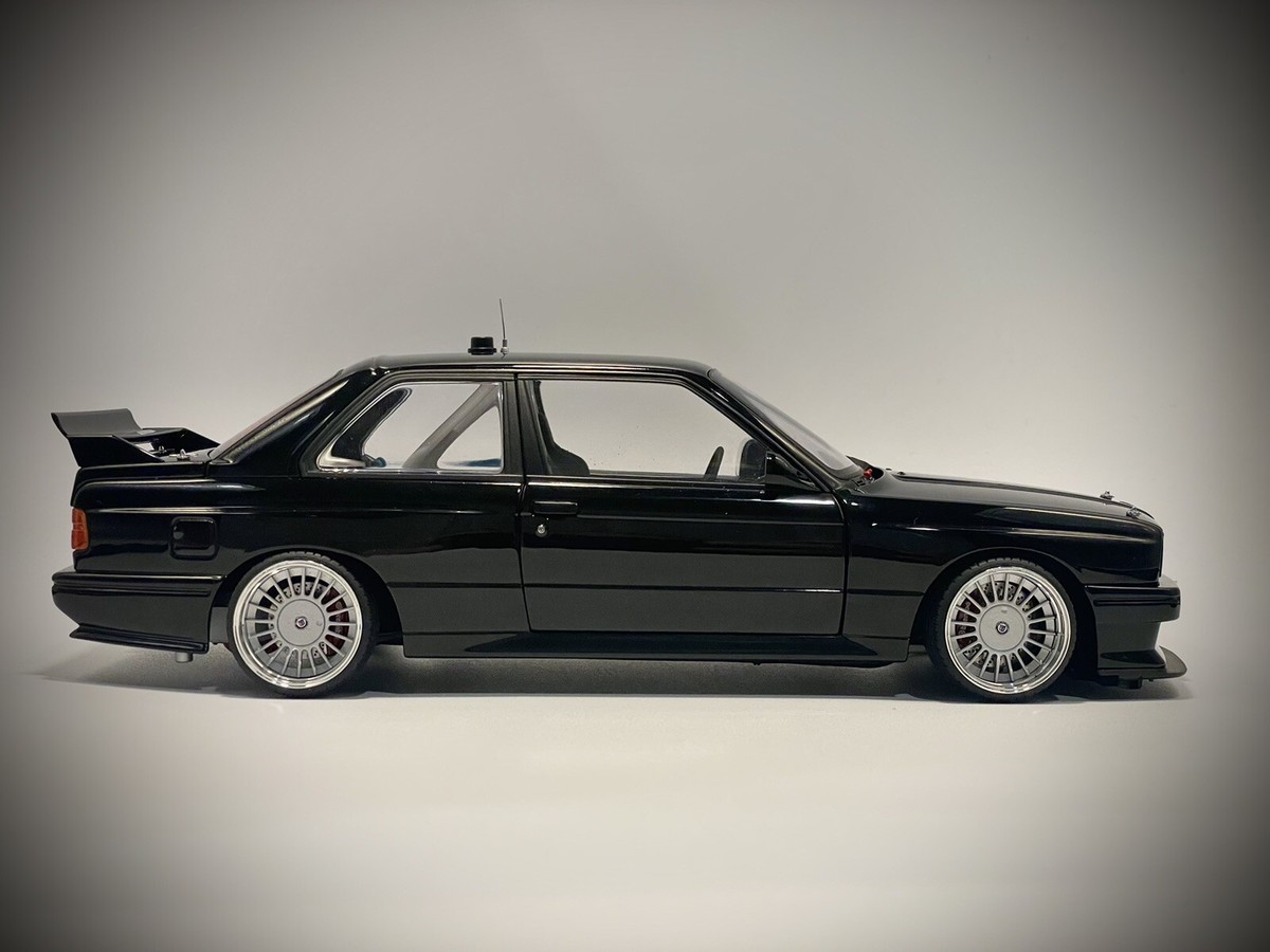 AUTOart BMW M3 1/18 ミニカー 1/18 AUTOART BMW M3 E30 DTM , BLACK , 89247 , NEW