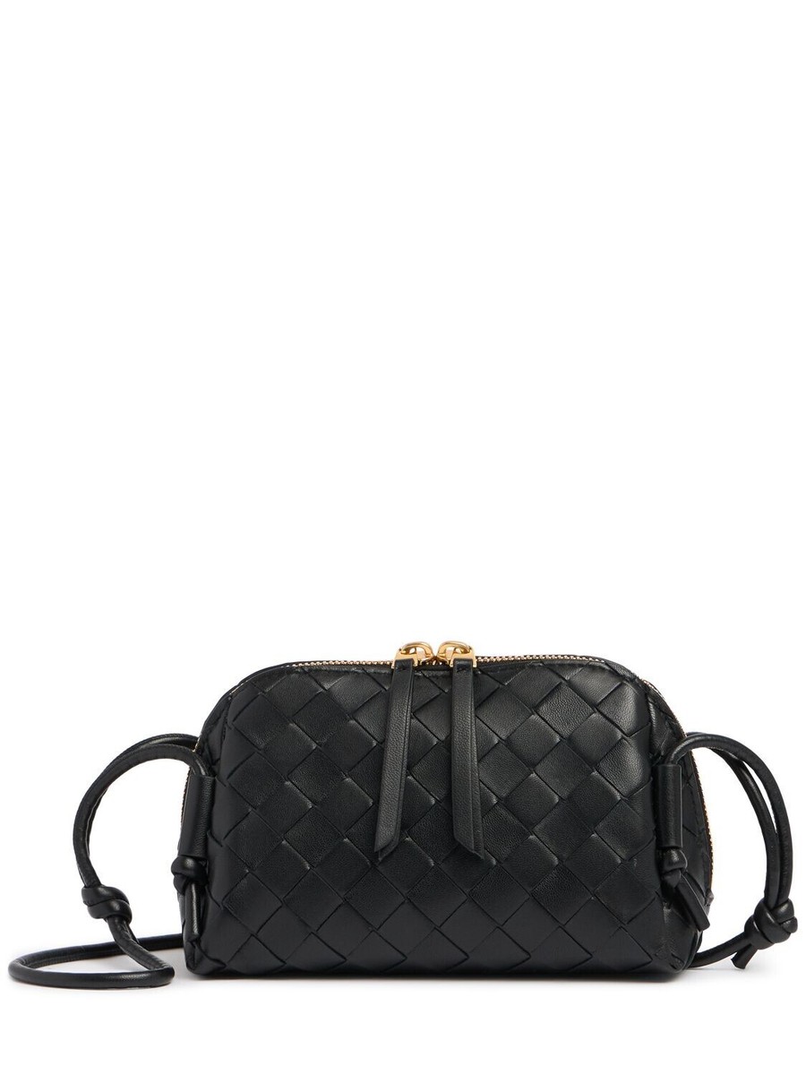 Bottega Veneta $2400 Intrecciato Concert Leather Pouch Bag New