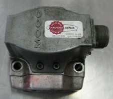 MOOG A076-100 SERVO VALVE Repaired/Used w/Damaged Electrical Connector  i9