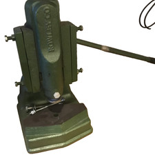 Rowley Button / Grommet Press