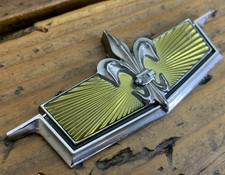 Chevrolet Caprice Classic Roof Pillar Side Sail Emblem Badge Logo Oem 1977-1990