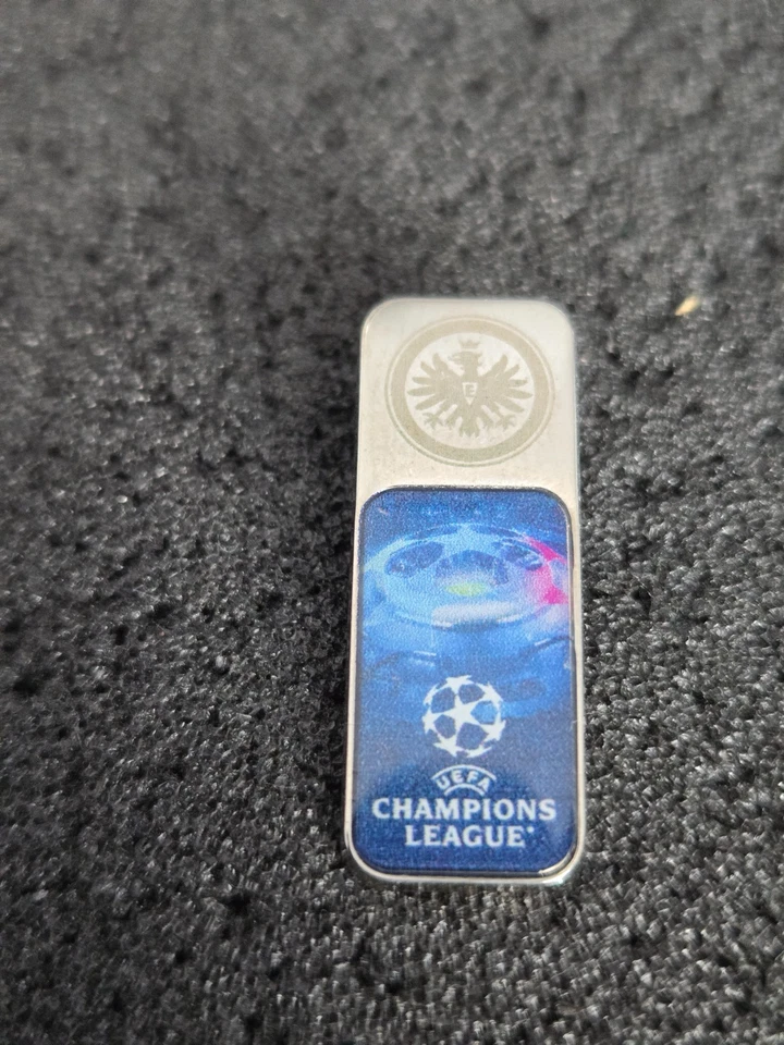 EINTRACHT FRANKFURT ➔ UEFA Champions League ➔ Fussball ➔ *Spieltag-Pin* 23424 - Bild 1 von 1